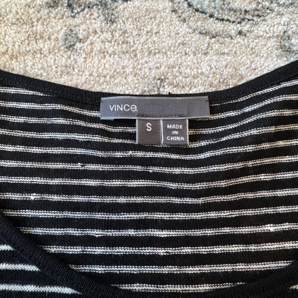Vince Striped Cocoon Scoop Neck Tee - Picture 5 of 9
